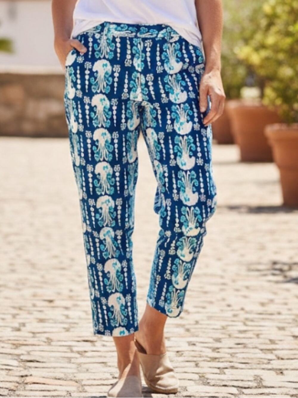 Lilly Pulitzer Cocoanut Walk Crop Pant In Indigo Get In Line Jelly Fish Size 4
